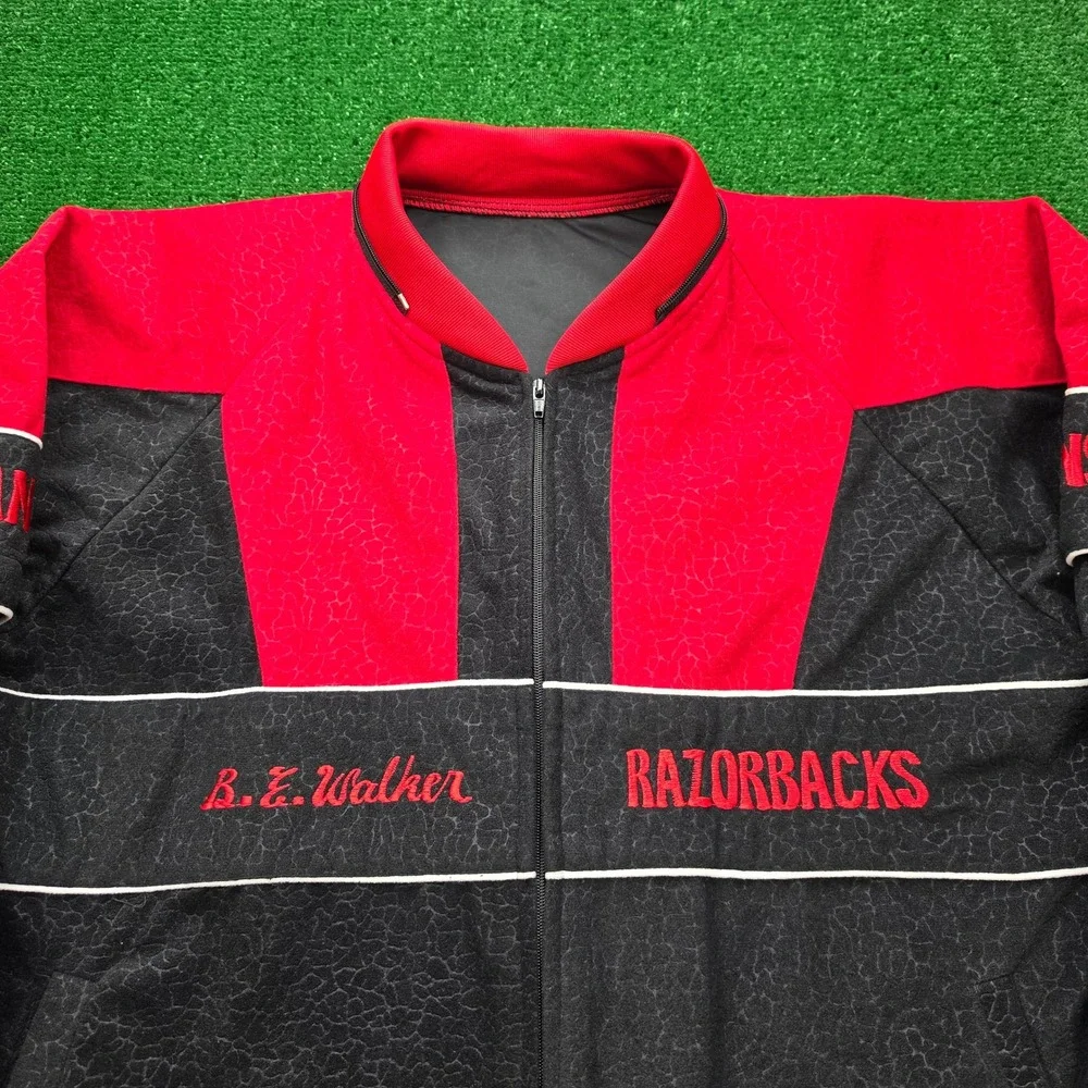 Vintage Arkansas Razorbacks Warmup Jacket Mens Large/XL Red Black Crackle Print